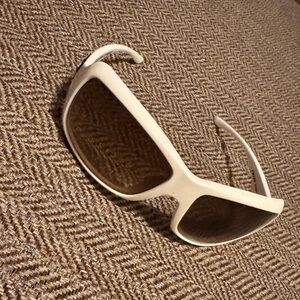 Stylish White Sunglasses smith